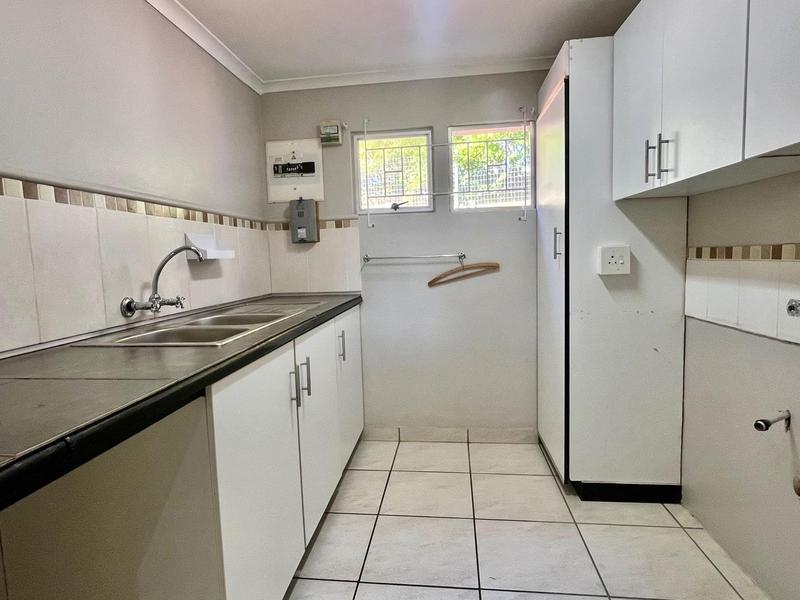 3 Bedroom Property for Sale in Fraaiuitsig Western Cape